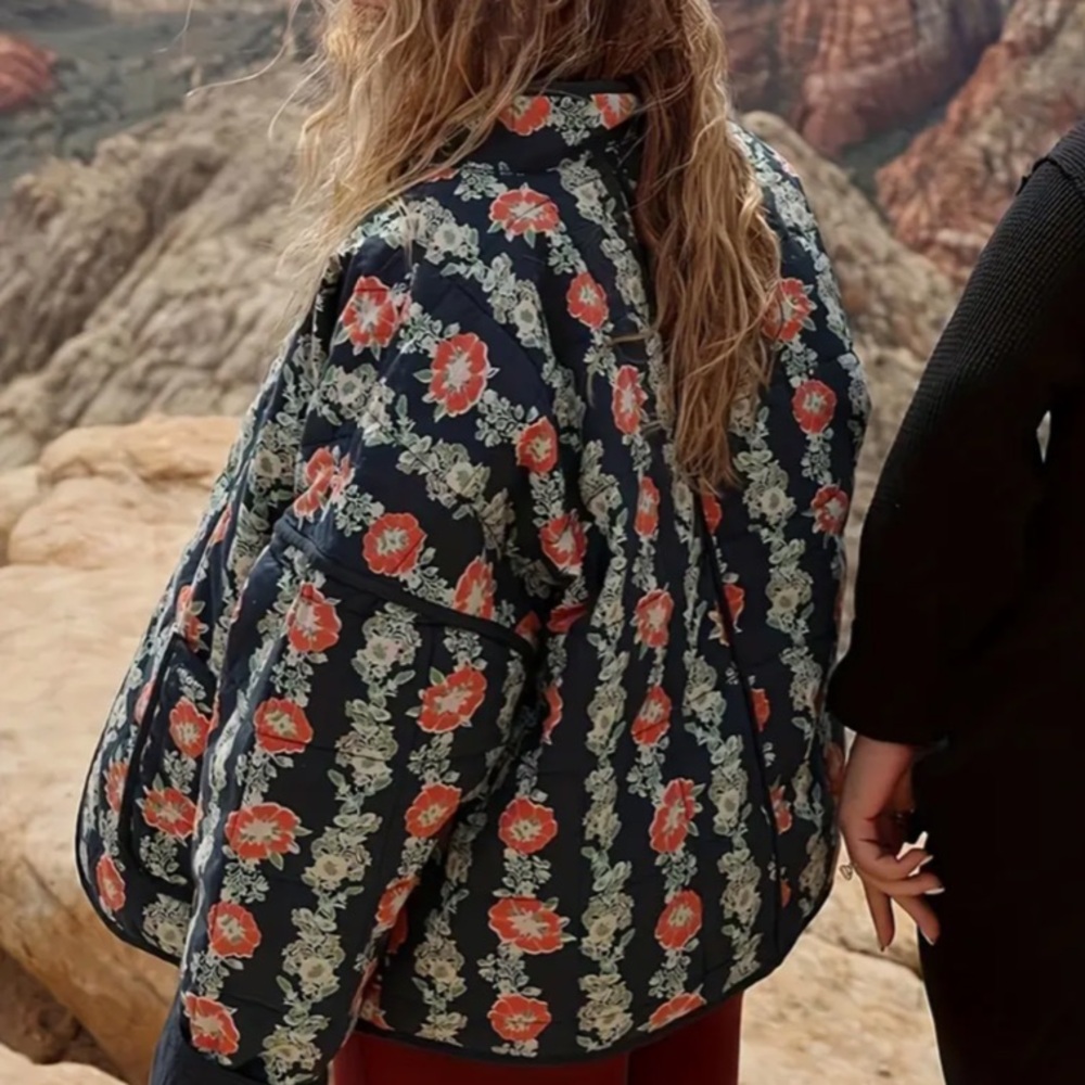 ❤️❤️❤️Boho Floral jacket - Picture 2 of 11